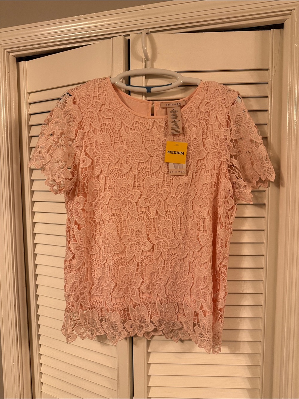 Peach Philosophy Floral Lace Blouse – New With Tags, Size M